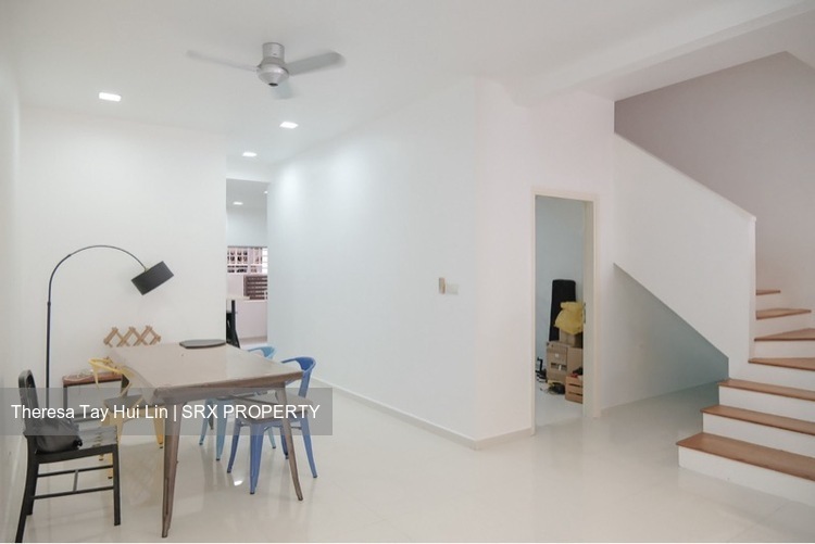 Opera Estate (D15), Terrace #598385631
